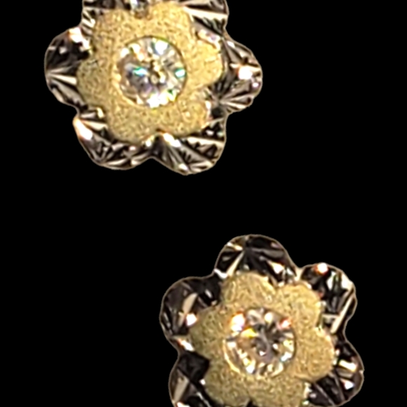 14k REALGOLD Double Flower CZ Stud Earrings 8 mm - Picture 6 of 7